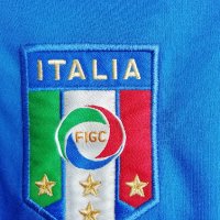 Italy World Cup 2006 Puma оригинална тениска фланелка размер М Италия Пума , снимка 3 - Тениски - 37125388
