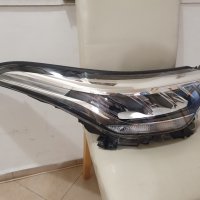  FULL LED десен фар за Toyota C-hr / Тойота цхр след 2019, снимка 2 - Части - 44045883