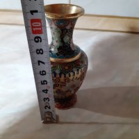 Cloisonne Клоазоне Красива малка ваза бронз клетъчен емайл, снимка 7 - Антикварни и старинни предмети - 43202758