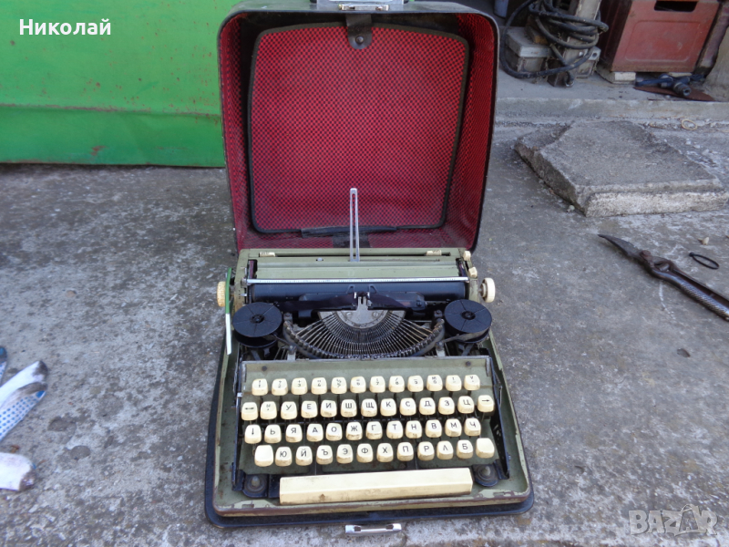 Стара пишеща машина., снимка 1