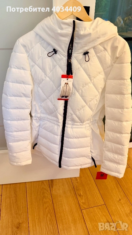 Спортно ново бяло яке Tommy Hilfiger - М размер , снимка 1