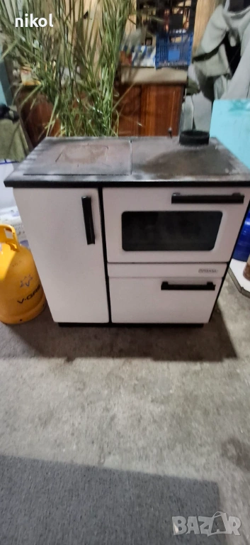 Работеща печка на дърва Пламък, снимка 1