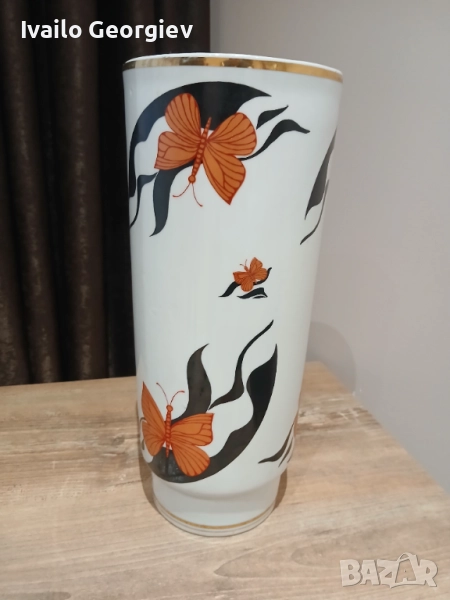 Порцеланова ваза, снимка 1