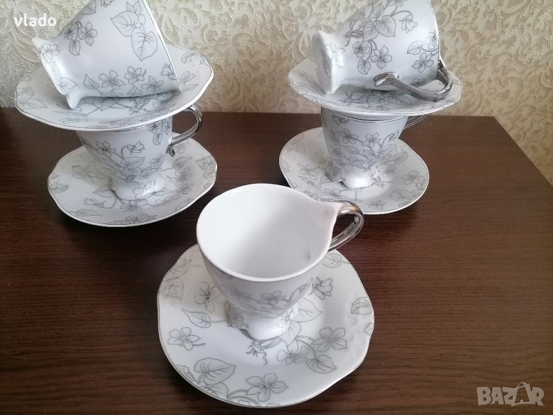Комплект чашки от фин порцелан за кафе, снимка 1