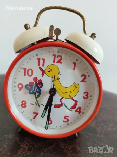 Стар механичен будилник, настолен часовник, снимка 1