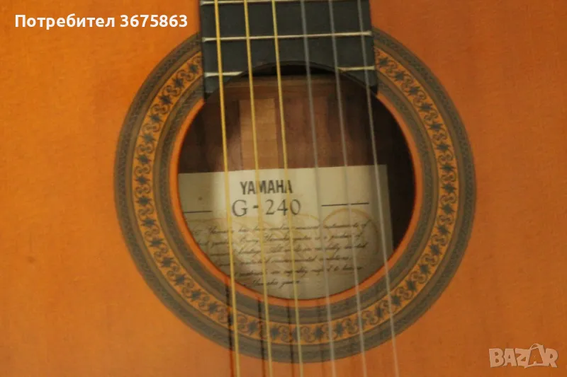 Продавам класическа китара YAMAHA G-240  + KNA NG-1 + калъф , снимка 1