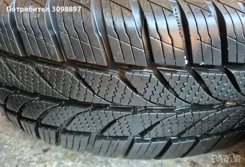 Гуми , снимка 1