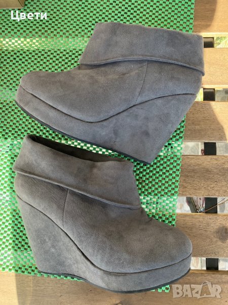 Боти, снимка 1