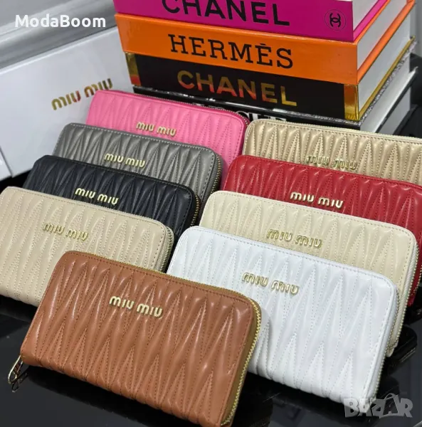 Miu Miu дамски портмонета Различни цветове , снимка 1