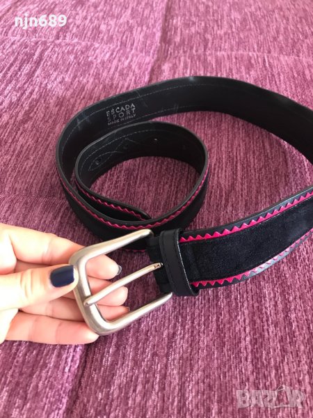 Escada , снимка 1