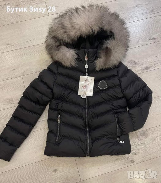 Дамски якета Moncler с естествен пух , снимка 1