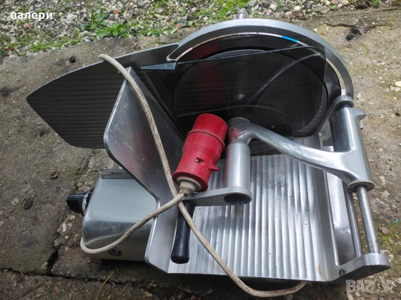 голяма тежка машина за рязане, снимка 1