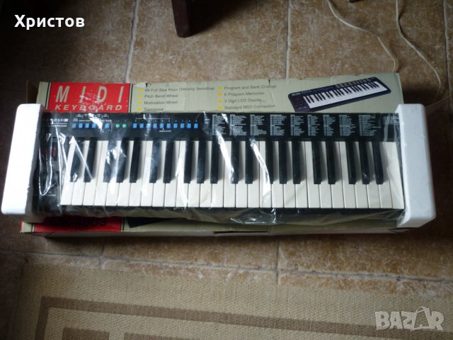 MIDI KEYBOARD, снимка 1 - Синтезатори - 32697023