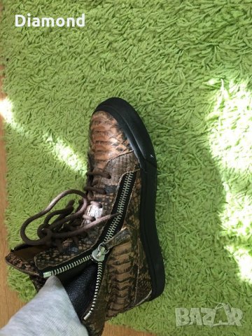 1000 % GIUSEPPE ZANOTTI  Snakeskin Sneakers, снимка 16 - Кецове - 28513171