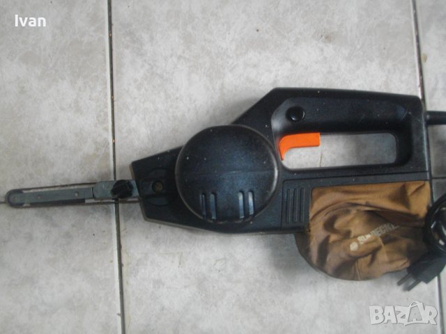 АНГЛИЙСКИ ОРИГИНАЛЕН Black Decker BD282E-300W Мини Лентов Шлайф Електрическа Пила, снимка 2 - Други инструменти - 40474704