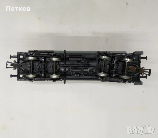 Товарни вагони четириосни Piko мащаб H0, снимка 3 - Колекции - 53564330