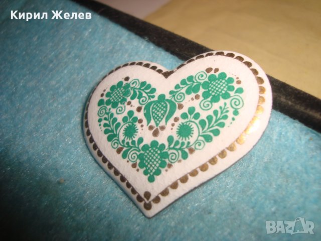 СТАРИННА ПОСРЕБРЕНА БРОШКА - СЪРЧИЦЕ РЪЧНО РИСУВАНА ФЛОРАЛНА ОРНАМЕНТИКА БЕЛ ЕПОК РЕТРО БИЖУ 25070, снимка 3 - Антикварни и старинни предмети - 34883971