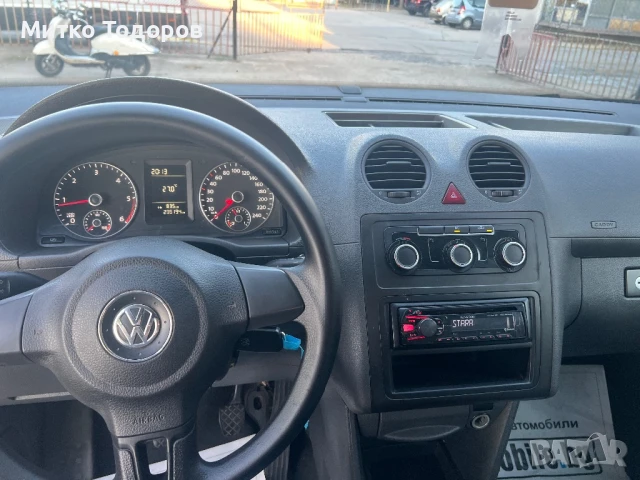 1.6TDI 102 Климатик, снимка 8 - Автомобили и джипове - 50910875