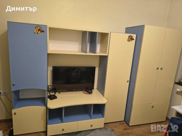 Секция + гардероб + ъглова етажерка