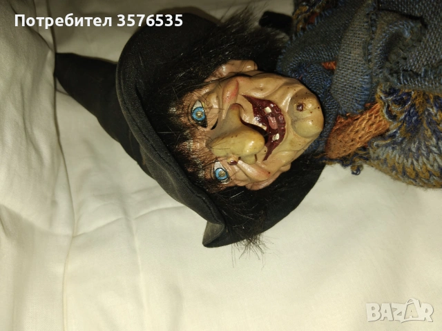 Продавам колекционерска кукла на Баба Яга, снимка 2 - Колекции - 53158279