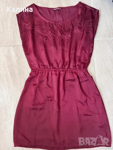 ЧИСТО НОВА Вишнева / тъмно червена рокля