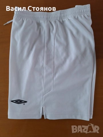 Футболни шорти Umbro - Размер L, снимка 2 - Футбол - 50170309