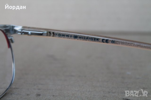 Очила ''Tommy Hilfiger'', снимка 7 - Слънчеви и диоптрични очила - 43559889