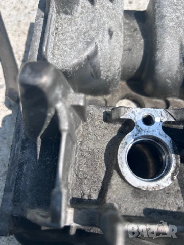 6460161705 капак клапани  мерцедес 2.2 дизел, снимка 2 - Части - 50583621