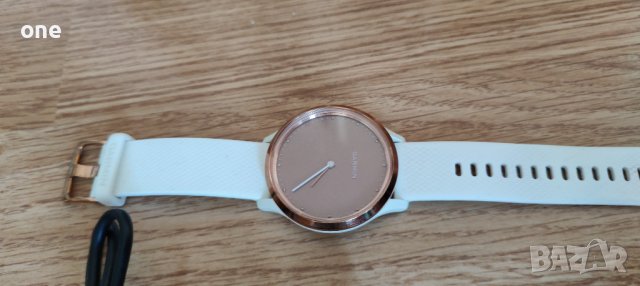 smart часовник Garmin Vivomove HR, снимка 5 - Смарт часовници - 43245519