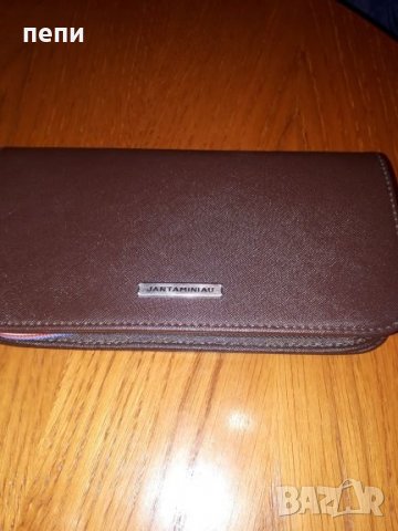 Уникално портмоне-еко кожа, снимка 1 - Портфейли, портмонета - 27123495