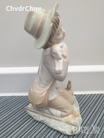 NAO Lladro Zaphir статуетка 23см/НАО ЛАДРО ЗАФИР испанска порцеланова фигура/момче-овчарче с агне, снимка 3 - Статуетки - 51161356