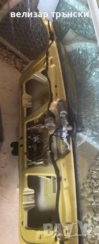 заден капак със стъкло и моторче за голф4, снимка 2 - Части - 50936464