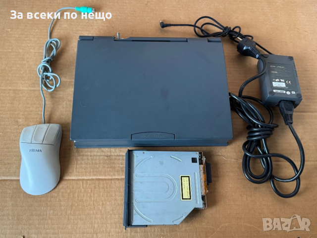 Рядък ретро лаптоп LeBook LP586-ADA , Windows 95, снимка 2 - Лаптопи за дома - 53399308