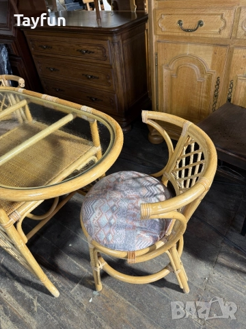 Бамбуков комплект - маса с два стола, снимка 6 - Маси - 52823430