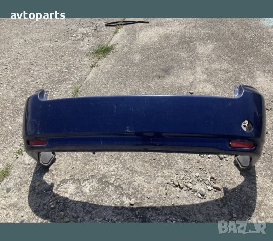 Toyota avensis verso 2005година Задна броня