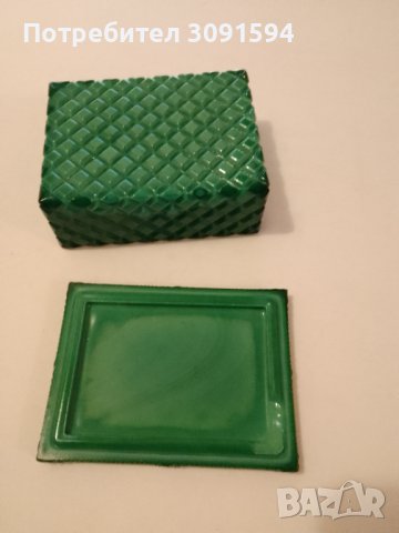 Бохемска стъклена малахитова кутия, снимка 4 - Антикварни и старинни предмети - 44052222