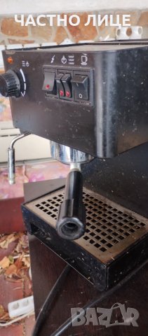 Кафе машина , снимка 2 - Кафемашини - 44041495