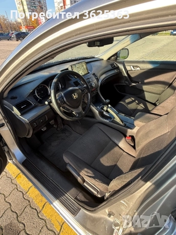 Хонда Акорд 2.2 150 кс 2009 г, снимка 10 - Автомобили и джипове - 52952033
