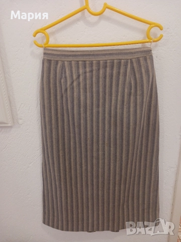 Дамски вълнени поли 2 броя