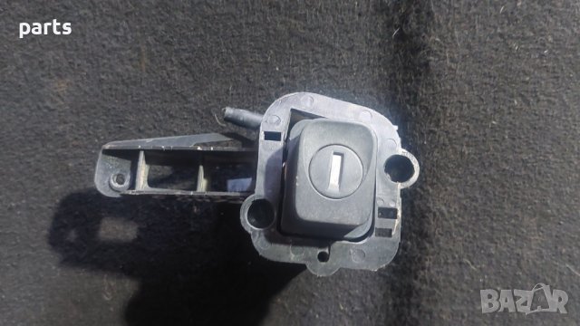 Ключалка Заден Капак Рено Клио 2 - 842255 N, снимка 2 - Части - 43905117