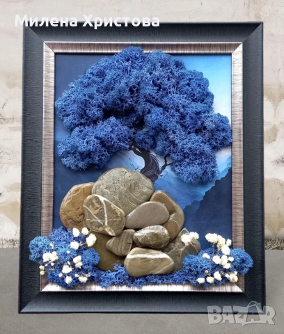 Картина със скандинавски мъх и камъчета 