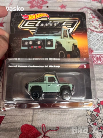 Hotwheels Elite Land Rover Defender 90 Pickup