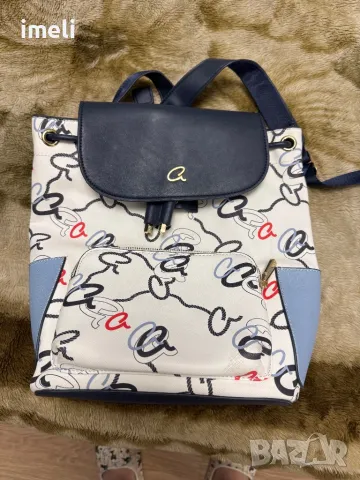 Ежедневна раница, снимка 4 - Чанти - 50087158