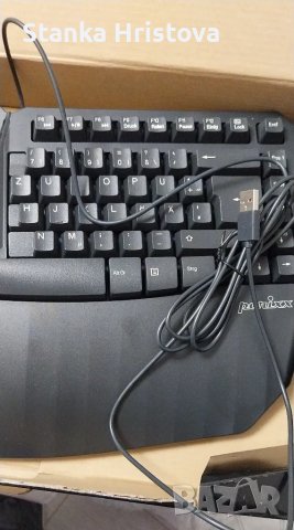 Мини Ергономична клавиатурата Perixx., снимка 8 - Клавиатури и мишки - 50305201