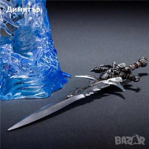 Статуетка LED лампа лед Меч World of Warcraft Lich King Sad Sword Arthas Артас Уаркрафт фигура, снимка 2 - Други ценни предмети - 28519809