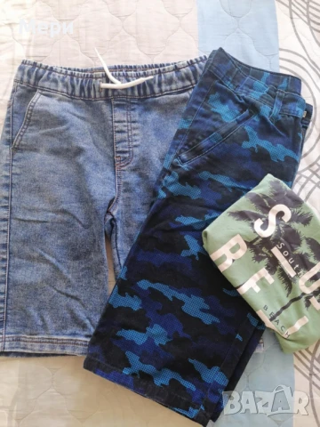Две 3/4 панталончета и тениска за 10-11 годишно момче