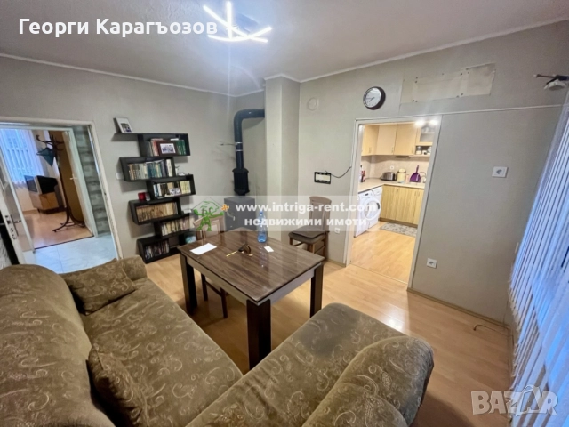 №4011 Многостаен апартамент с гараж, избено помещение и таванска стая в квартал Овчарски, Хасково., снимка 2 - Апартаменти - 51971144