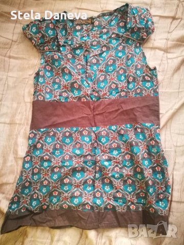 Ефектен памучен топ на Страдивариус