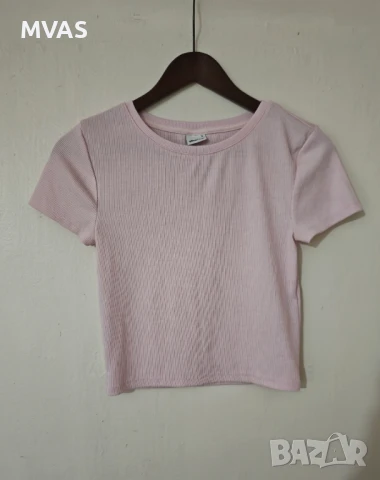 Нова дамска розова рипсена къса тениска S размер