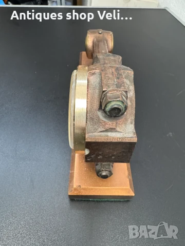 Немски кварцов часовник-биела №7051 , снимка 4 - Антикварни и старинни предмети - 50688023